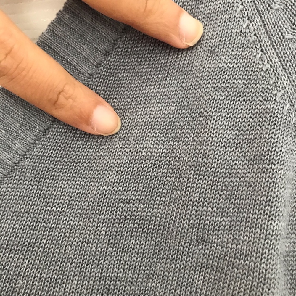 Lululemon Unity Pullover - Grey - Picture 9 of 9